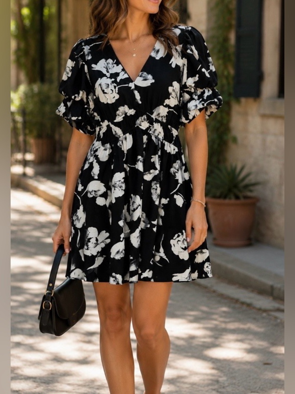 Entro floral mini dress bubble sleeve black white small